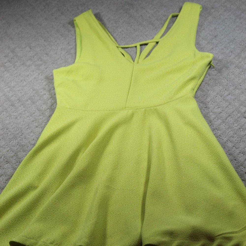 MinkPink Size Small Chartreuse Fit & Flare Dress NWOT